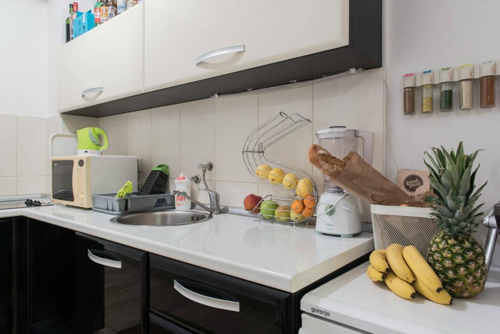 Spacious 1-Bedroom Apartment ノヴィ・サド エクステリア 写真
